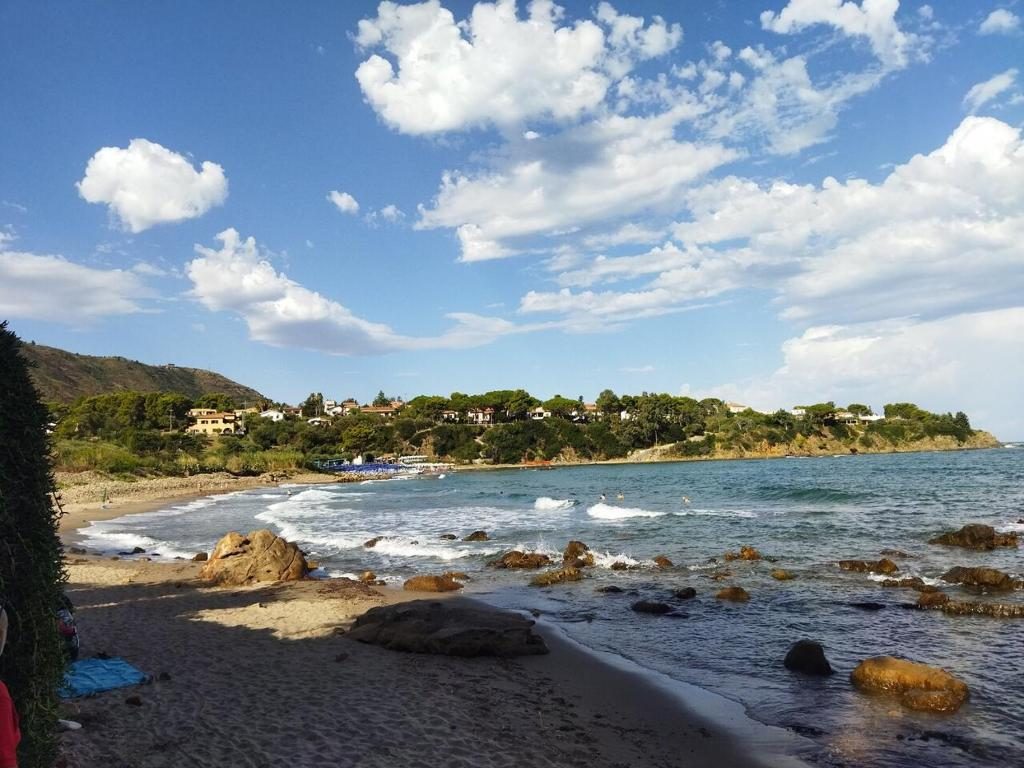 Insulae Resort Suites & Pool Lodge - Gallery 3