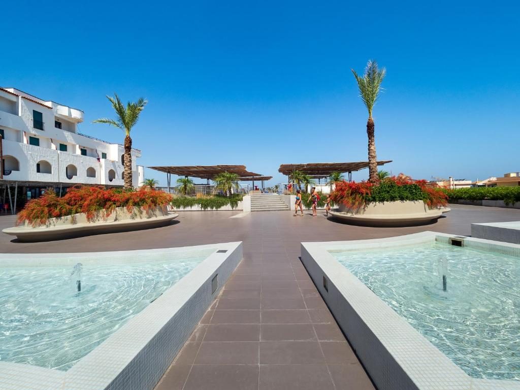 Saracen Sands Hotel - Gallery 2
