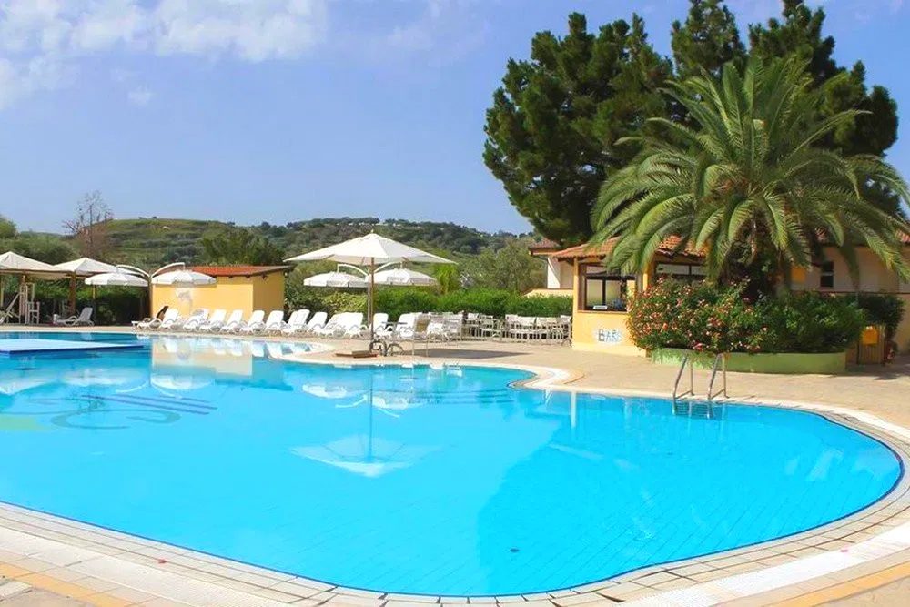 Villaggio Green Garden Club